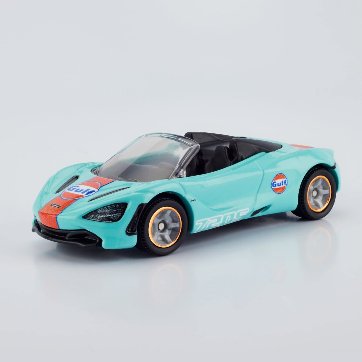 2024 McLaren 720S Spider Blue: Image 3