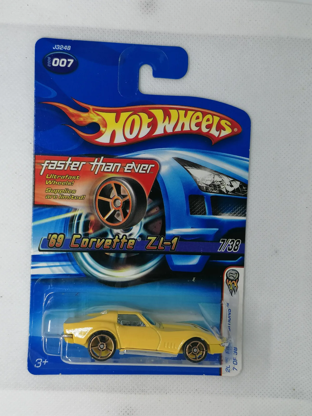 Hot Wheels 69 Corvette ZL-1