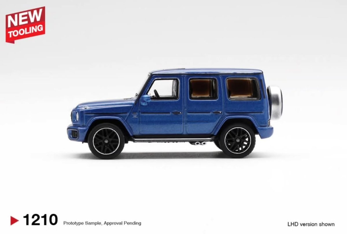 2026 Mercedes-AMG G 63 Blue: Image 2