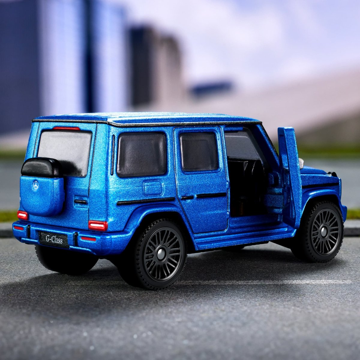 2024 Mercedes-Benz G 580 With EQ Technology Blue: Image 10