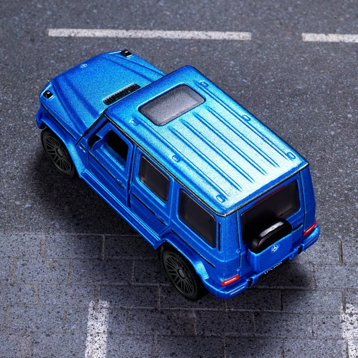 2024 Mercedes-Benz G 580 With EQ Technology Blue: Image 11