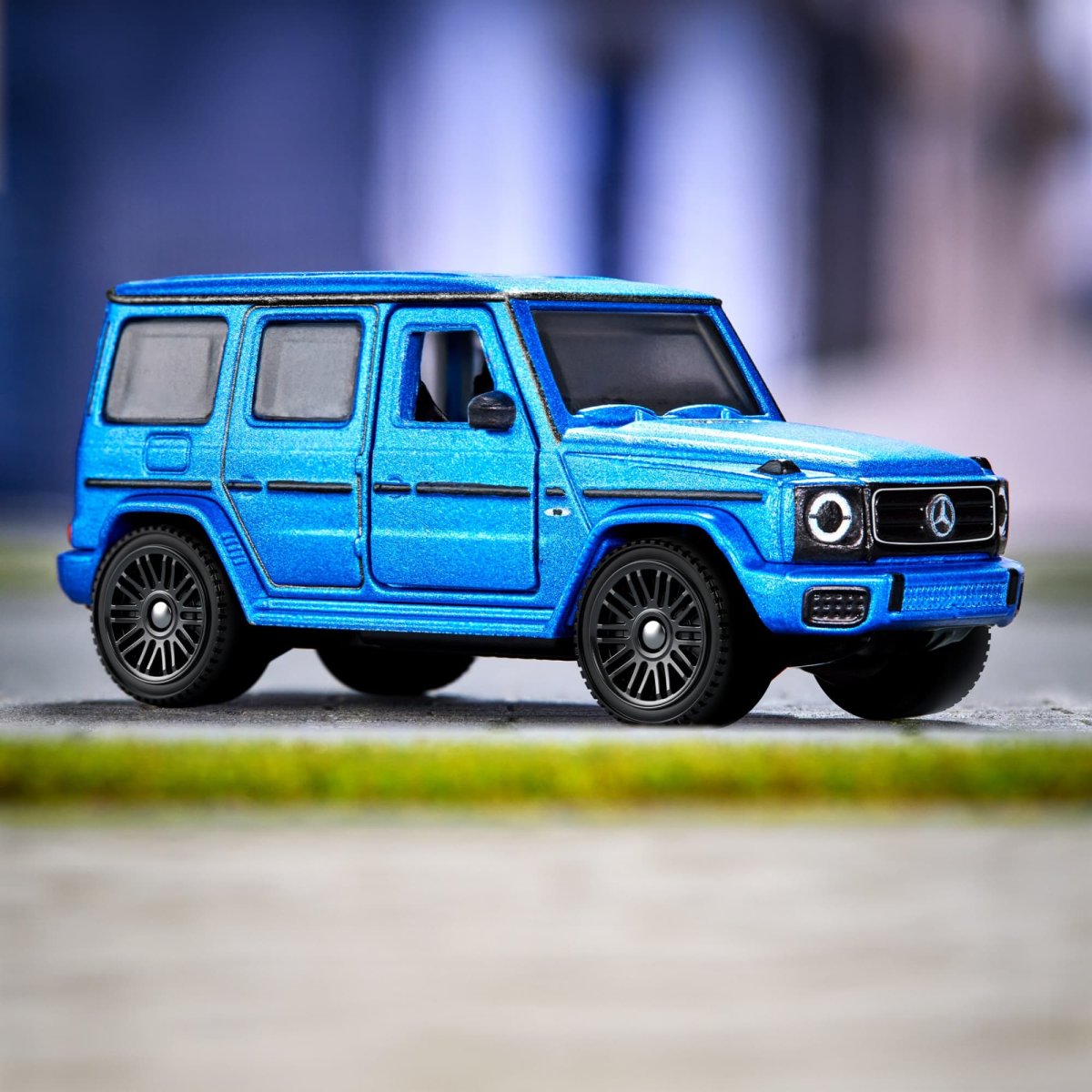 2024 Mercedes-Benz G 580 With EQ Technology Blue: Image 4
