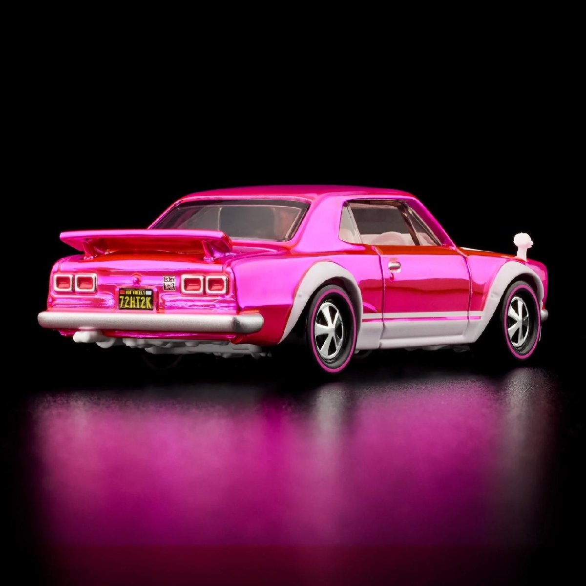 2026 1972 Skyline H/T 2000GT-R Pink: Image 5