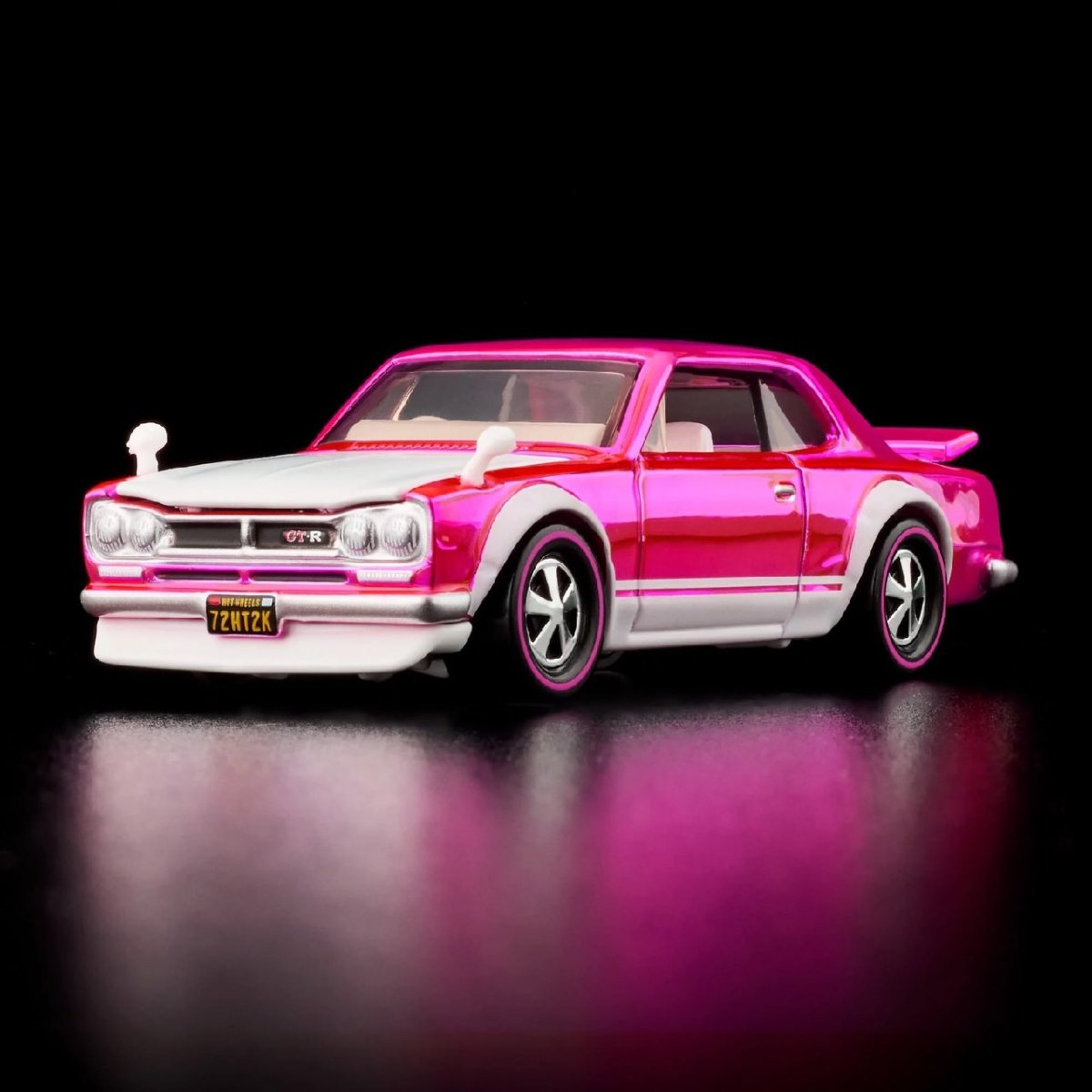 2026 1972 Skyline H/T 2000GT-R Pink: Image 4