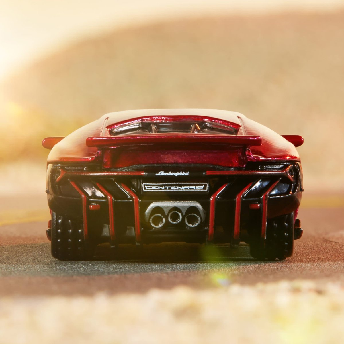 2023 Lamborghini Centenario Red: Image 5