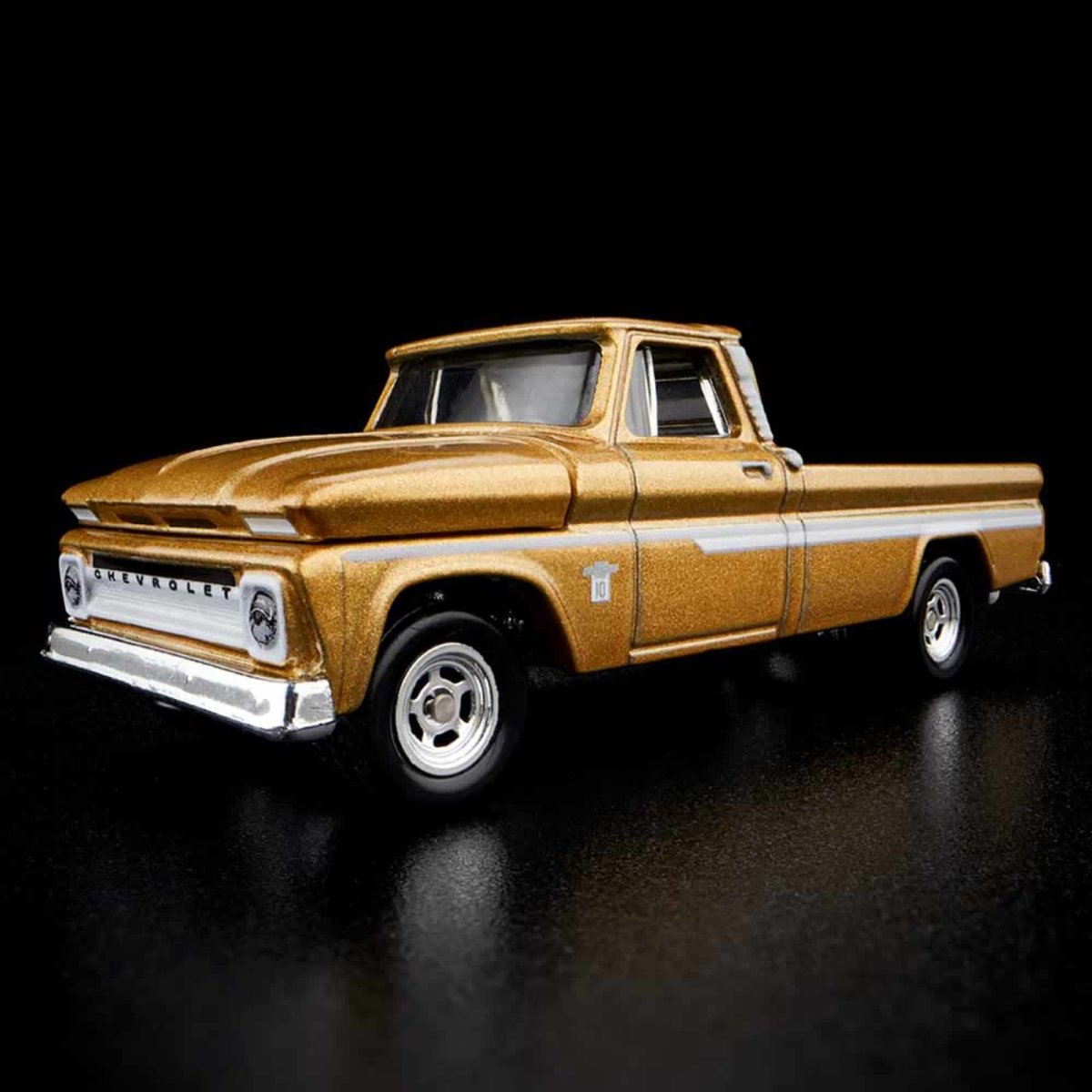 2021 1964 Chevy C10 Pickup Gold: Image 2