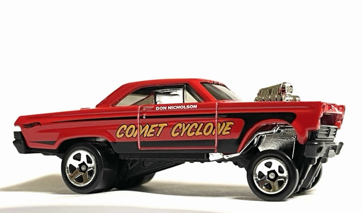 2026 65 Mercury Comet Cyclone Red: No Package: Image 3