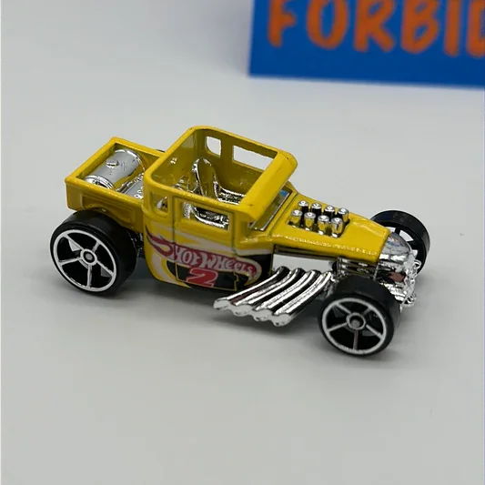 Hot Wheels Bone Shaker