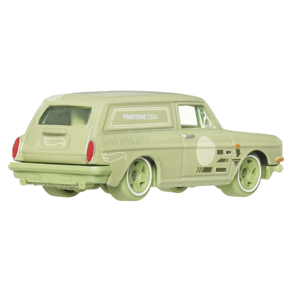 2026 Custom '69 Volkswagen Squareback Teal: Image 3