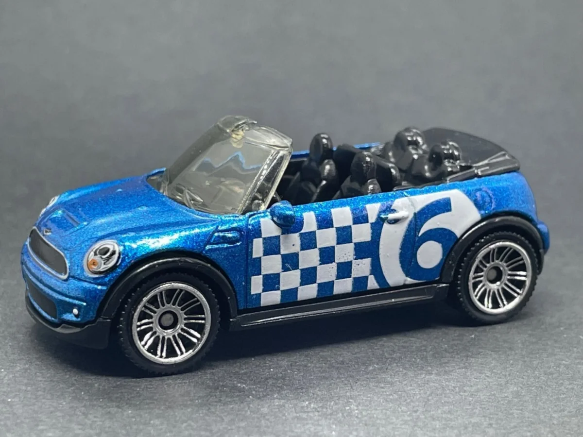2012 2010 Mini Cooper S Convertible Blue: Image 2