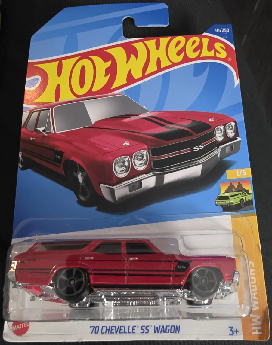 2022 70 Chevelle SS Wagon Red: Long (INT): Image 2