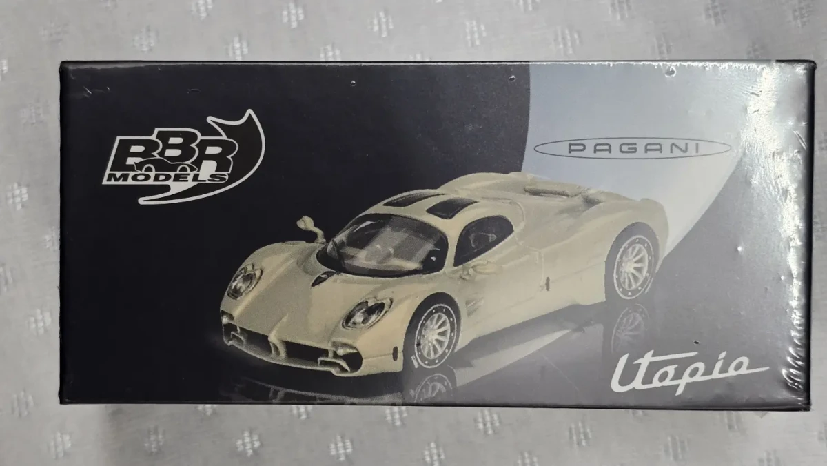 2025 Pagani Utopia Grey: Image 2