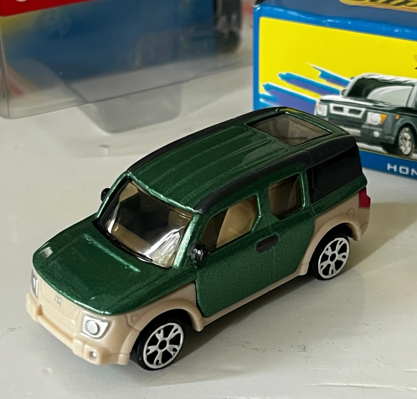 2004 Honda Element Green: Image 2