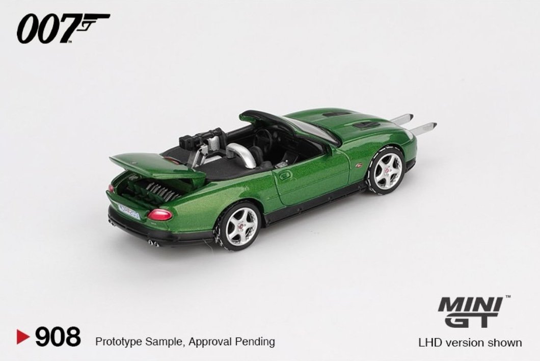 2026 Jaguar XKR "Die Another Day" Green: Image 3