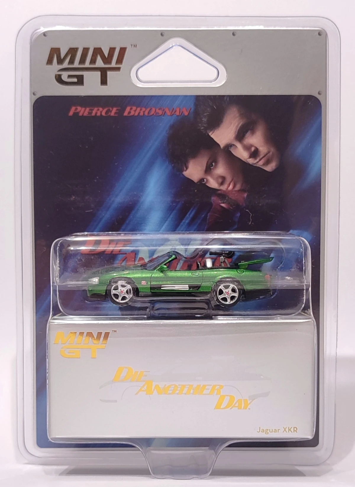 2026 Jaguar XKR "Die Another Day" Green: Blister: Image 5