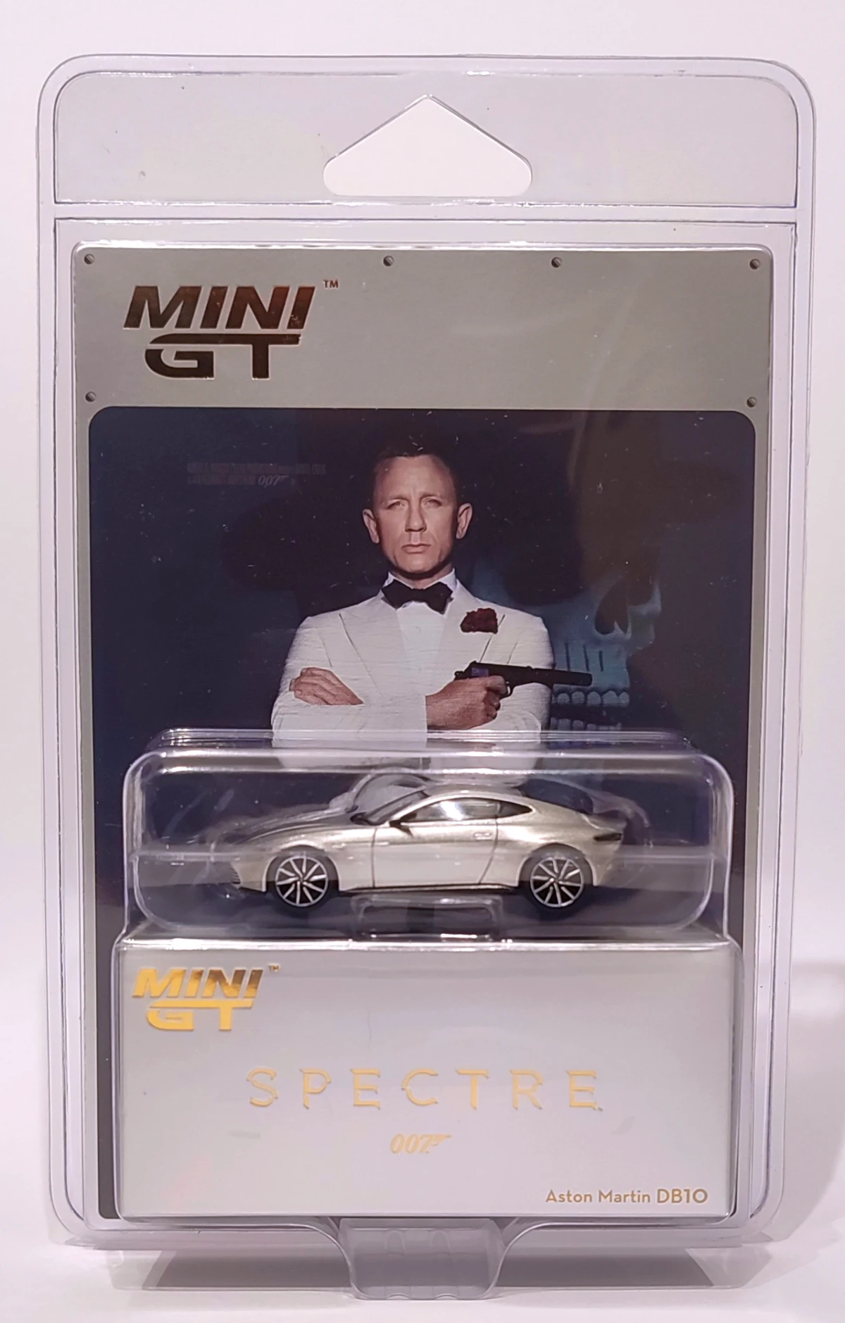 2026 Aston Martin DB10 "Spectre" Silver: Blister: Image 6