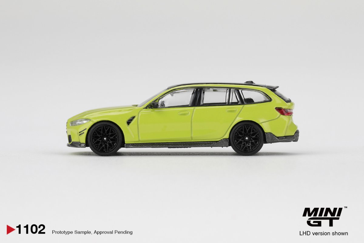 2025 BMW M3 M Performance Touring Yellow: Image 3