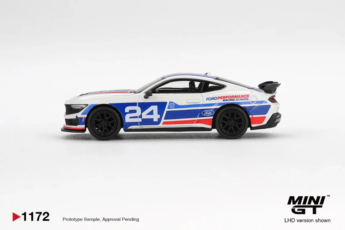 2025 Ford Mustang Dark Horse #24 Ford Performance Racing School White: Image 3
