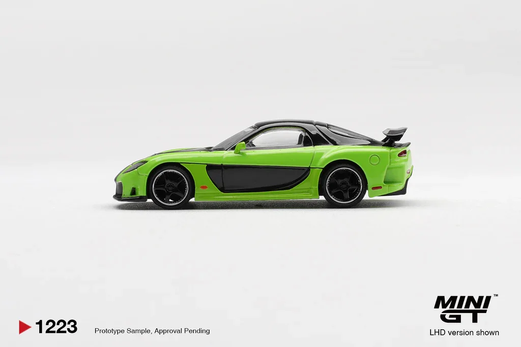 2026 Mazda RX-7 VeilSide Green: Image 2