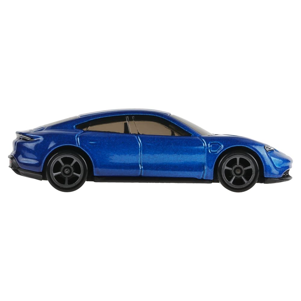 2026 Porsche Taycan Turbo S Blue: Image 6