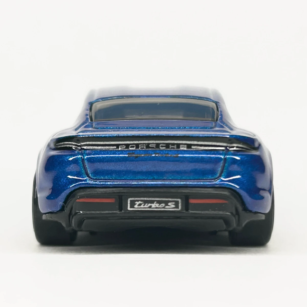 2026 Porsche Taycan Turbo S Blue: No Package: Image 4