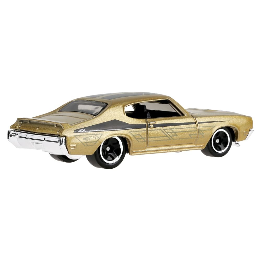 2026 70 Buick GSX Gold: Image 4