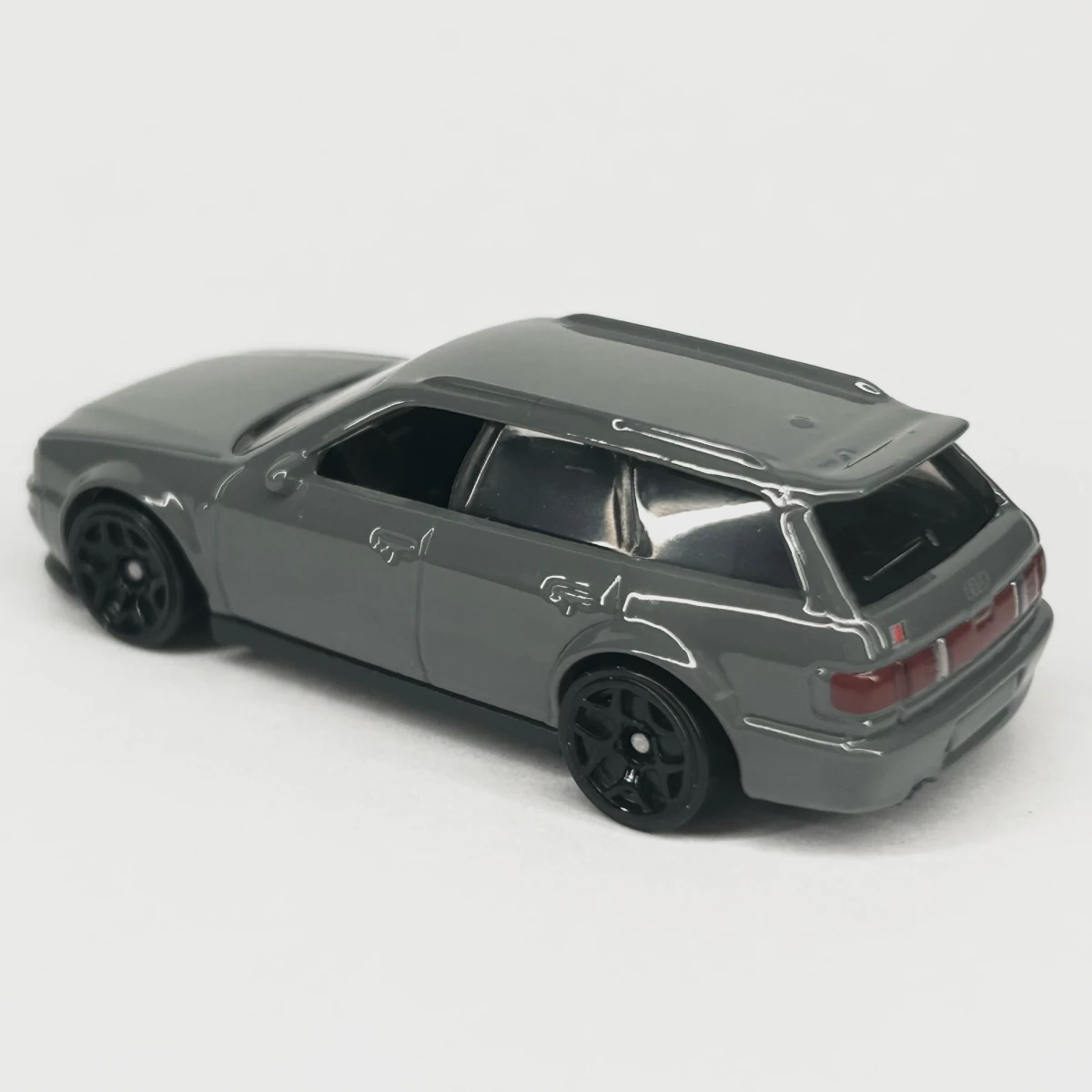 2026 94 Audi Avant RS2 Grey: No Package: Image 3