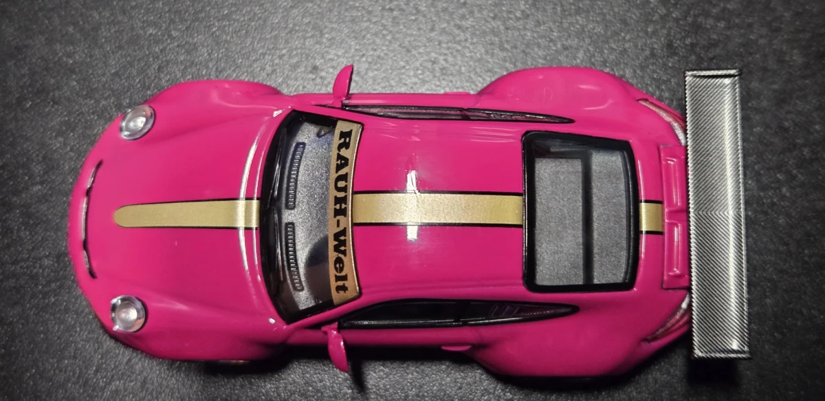 2025 RWB 997 Pink: Box: Image 4