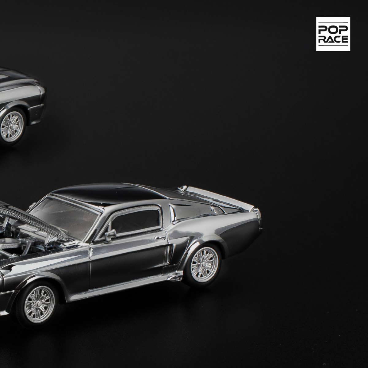 2025 Shelby Mustang GT500 Silver: No package: Image 4