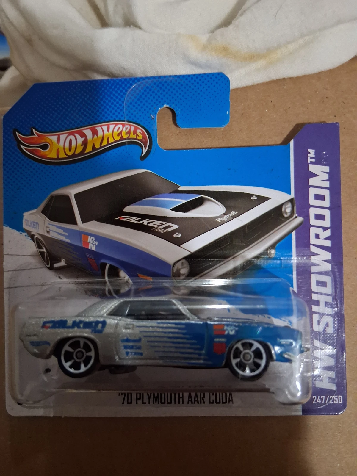2013 70 Plymouth AAR Cuda Silver: Short: Image 2