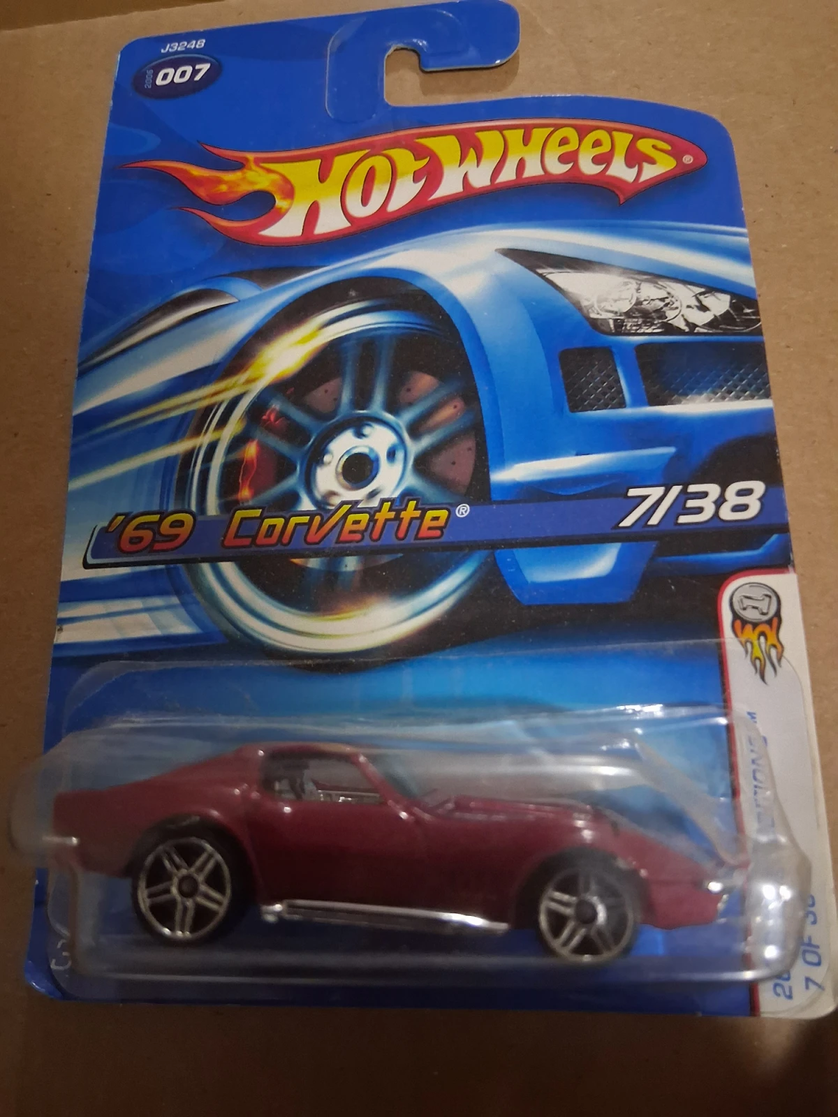 2006 69 Corvette Red: Long (INT): Image 2