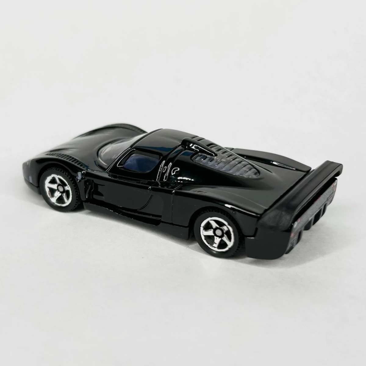 2026 2004 Maserati MC-12 Black: No Package: Image 2