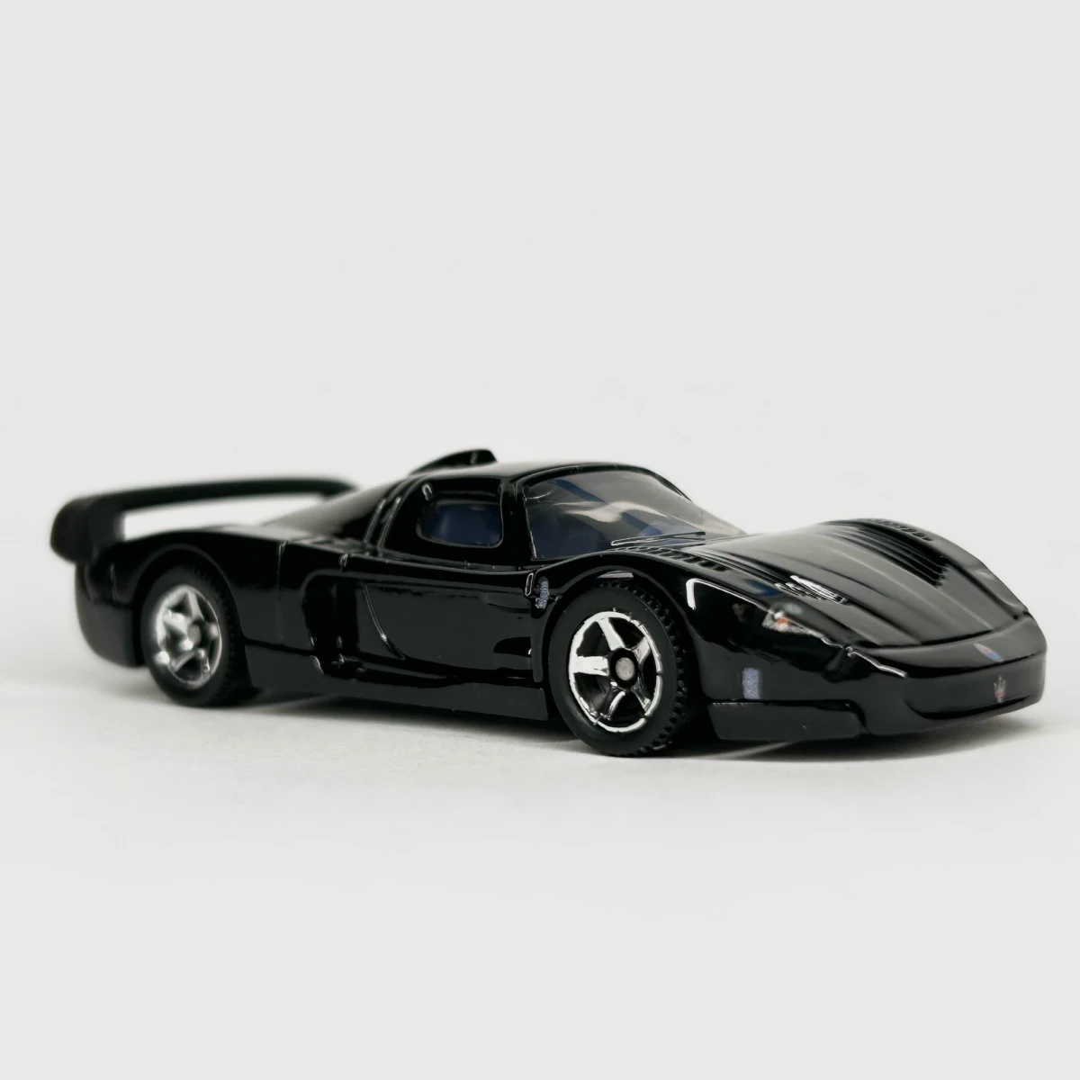2026 2004 Maserati MC-12 Black: No Package: Image 5