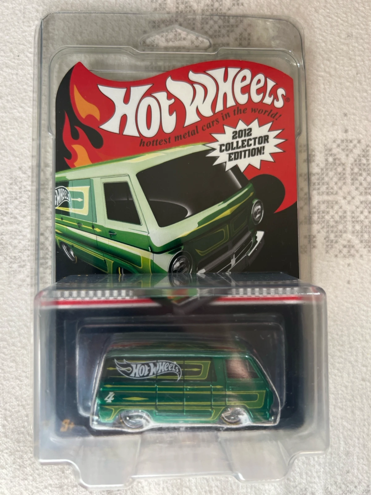 2012 66 Dodge A100 Green: Image 2