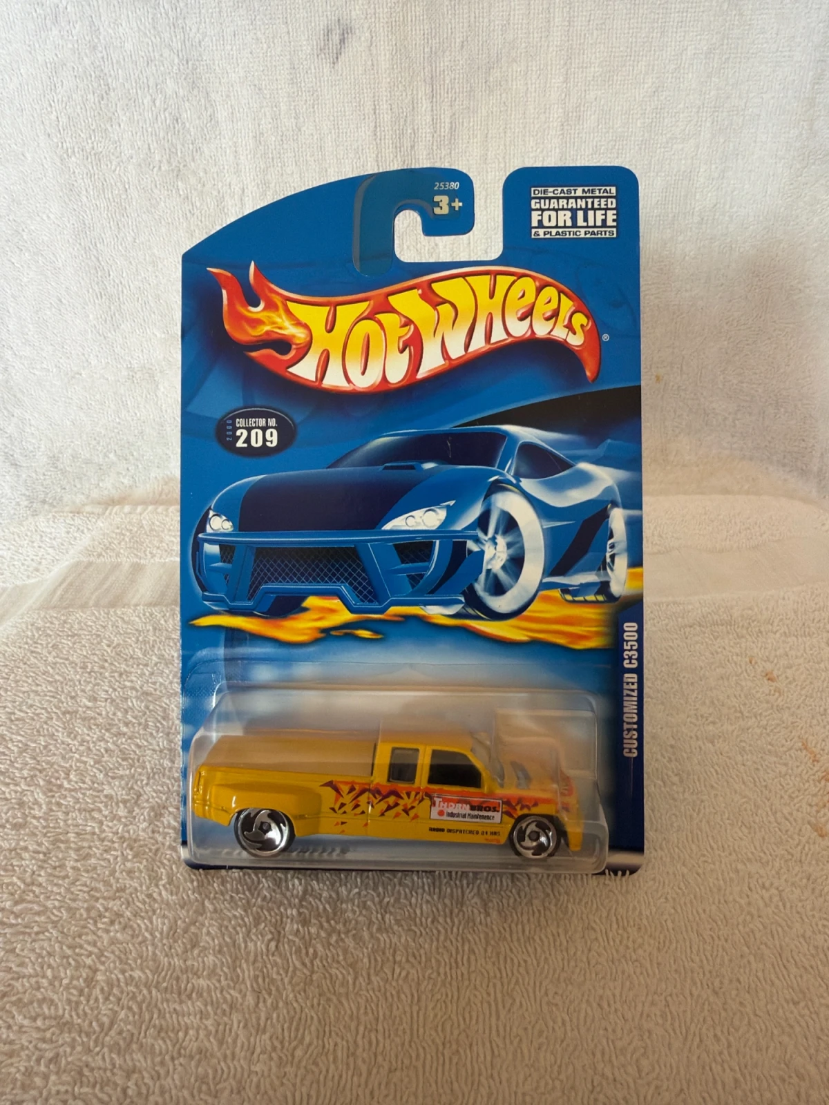 2000 Customized C3500 Yellow: Long (US): Image 2