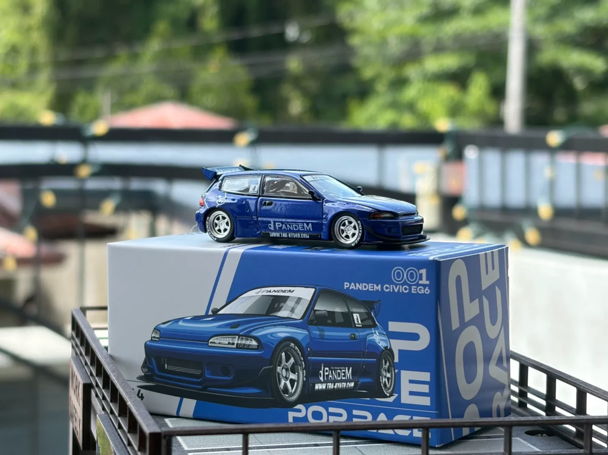 2025 Pandem Civic EG6 Blue: Box: Image 2