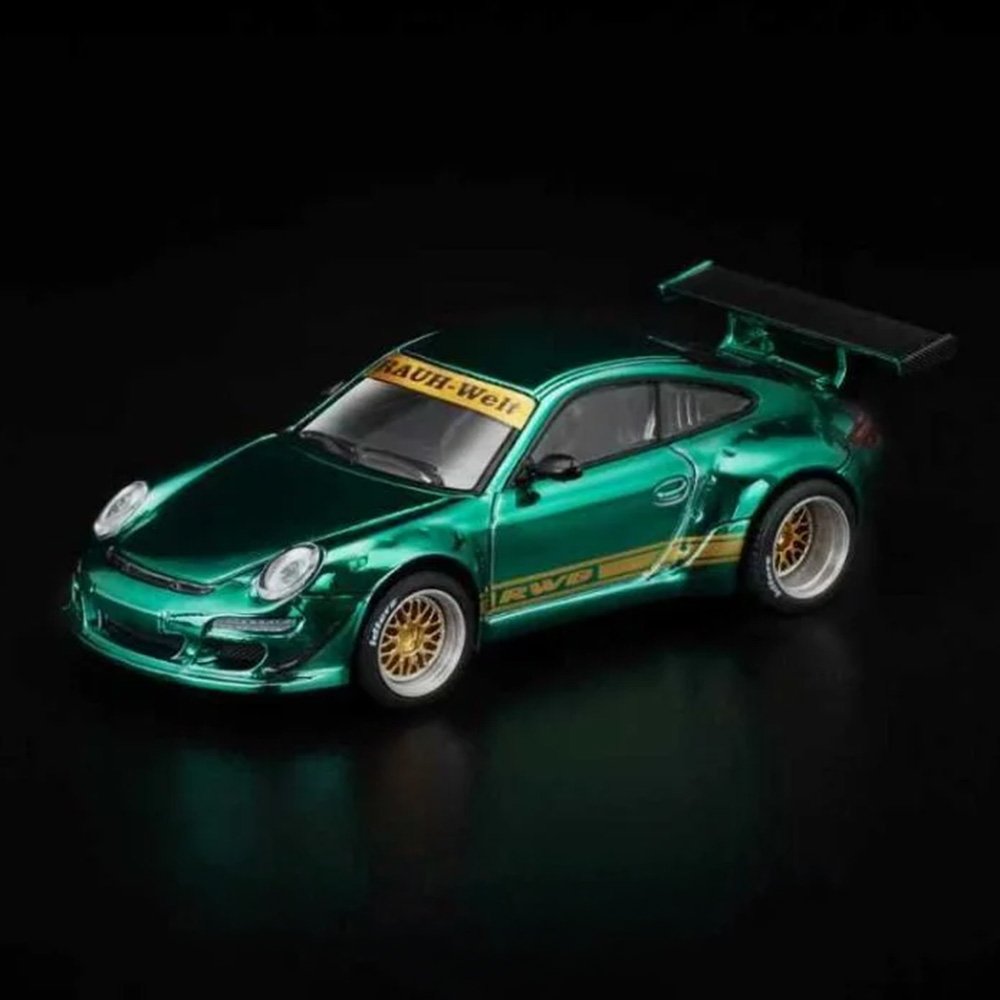 2025 997 RWB Green: Image 2