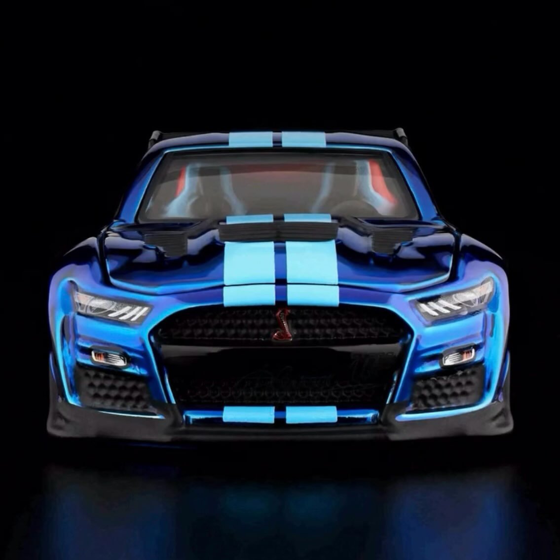 2026 2022 Ford Mustang Shelby GT500 Code Red Blue: Image 8