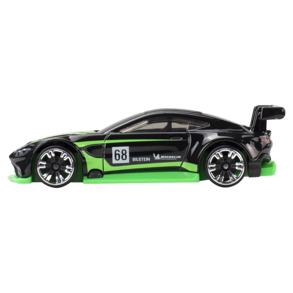 2026 Aston Martin Vantage GTE Black: Image 4