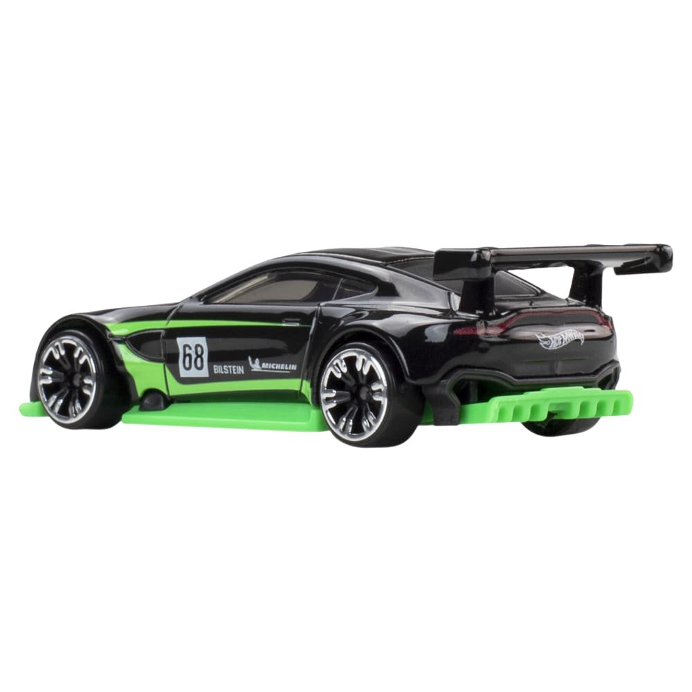 2026 Aston Martin Vantage GTE Black: Image 3