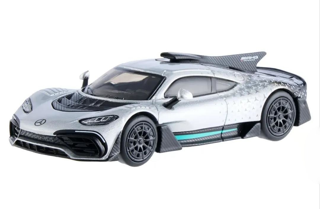 2026 2022 Mercedes-AMG One Silver: Image 2
