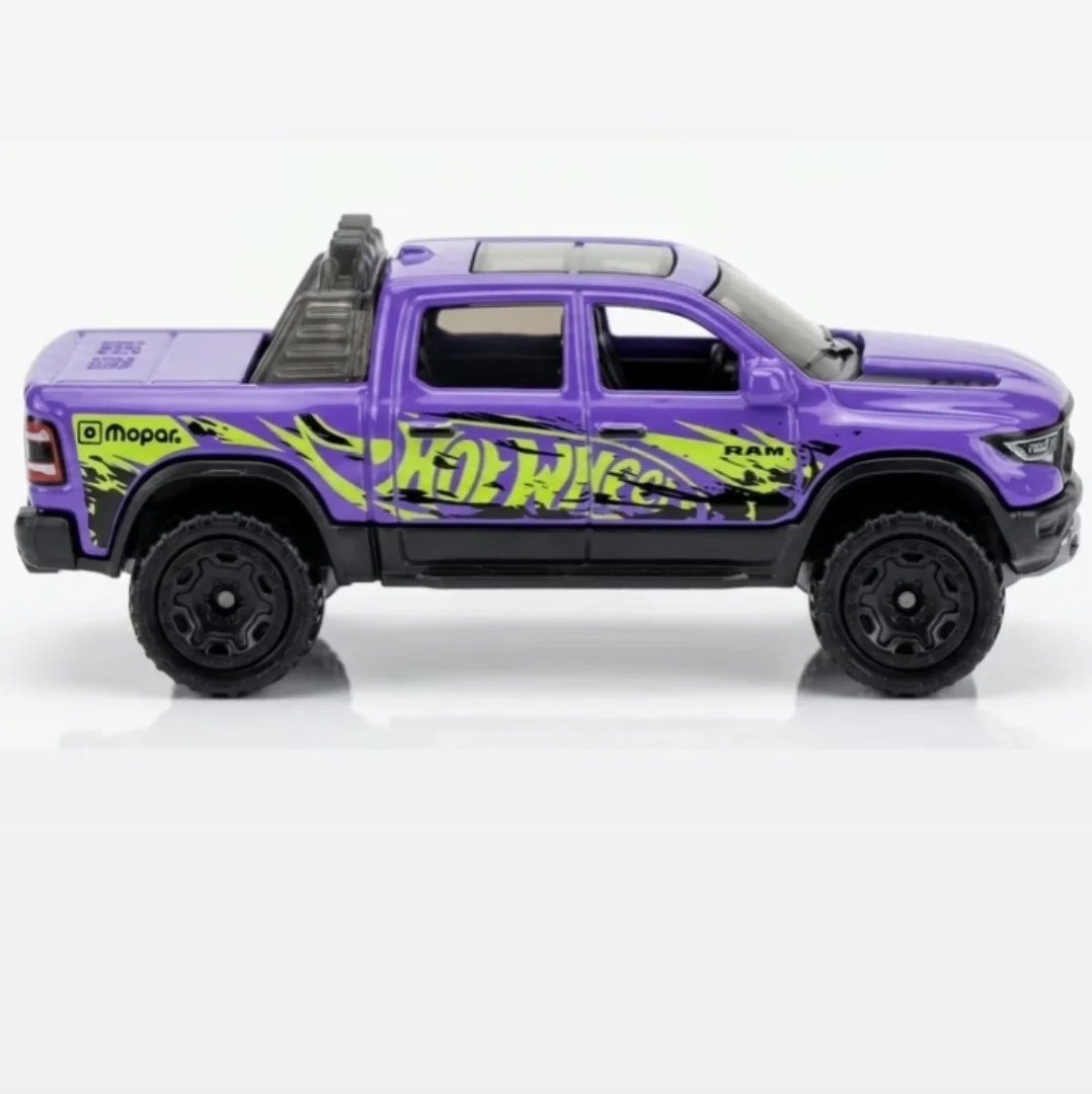 2026 23 RAM 1500 Purple: Image 2