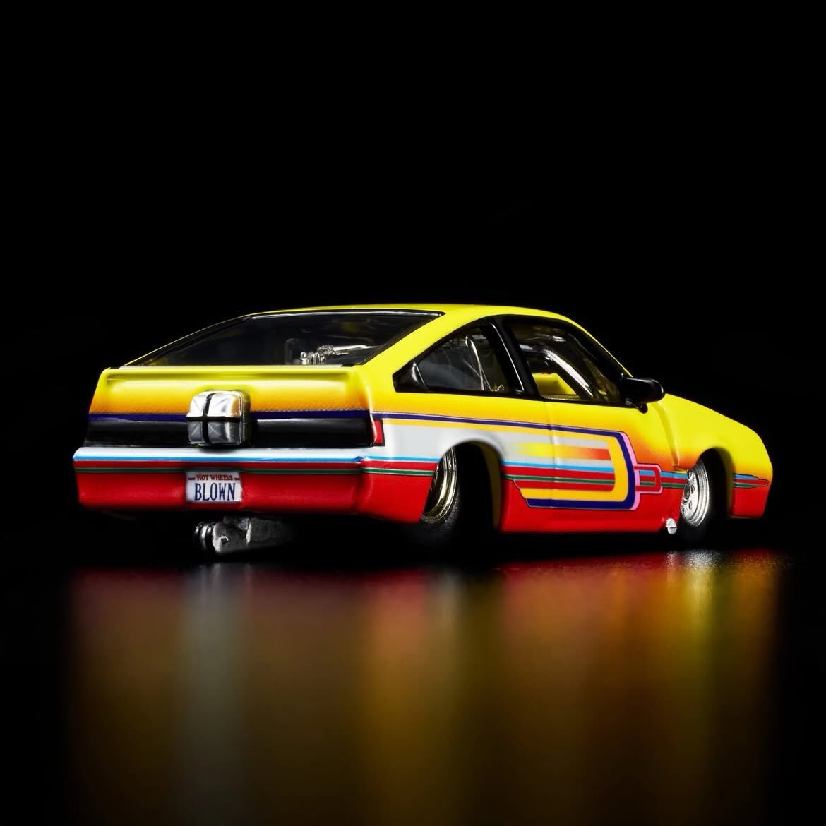 2026 1985 Pontiac J-2000 ProStreet Yellow: Image 6