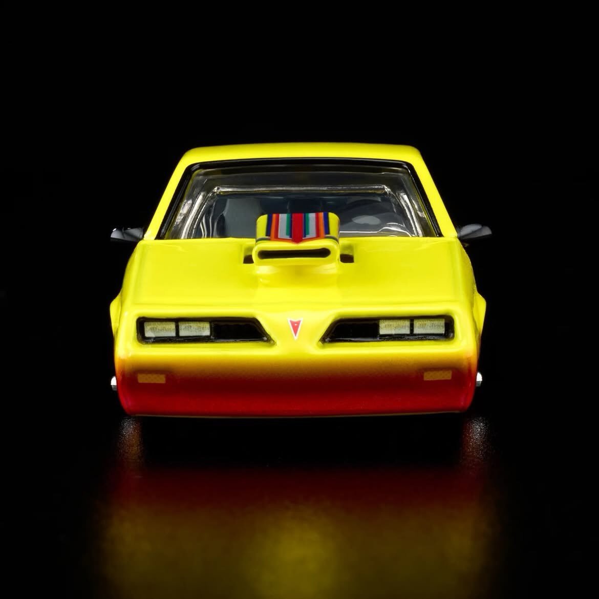 2026 1985 Pontiac J-2000 ProStreet Yellow: Image 4