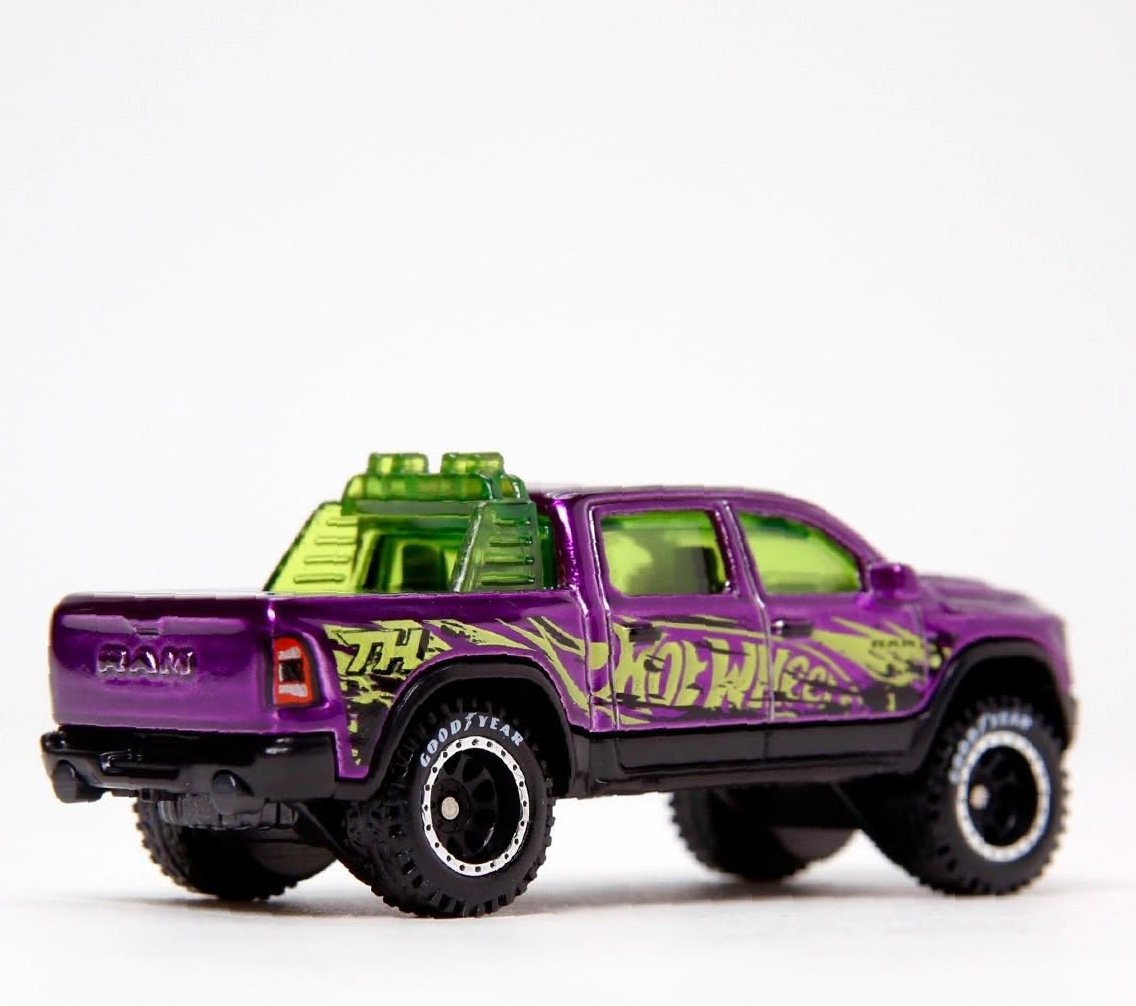2026 23 RAM 1500 Purple: Image 4