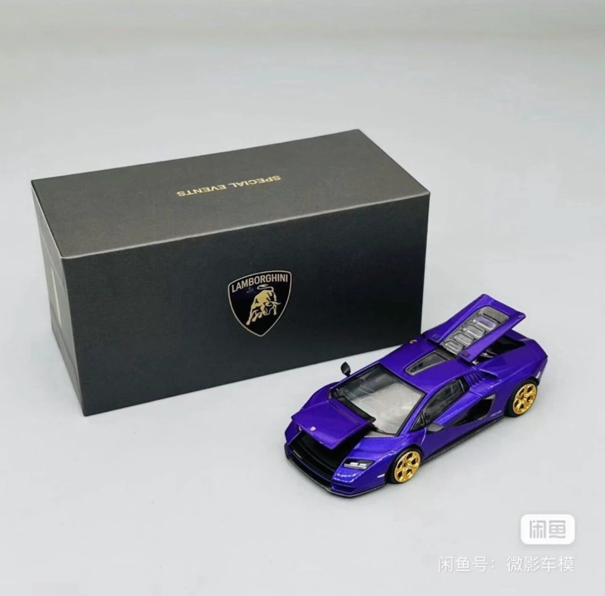 2025 Lamborghini Countach LPI 800-4 Purple: Box: Image 3