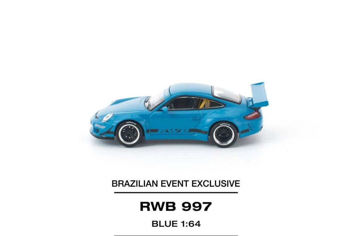 2025 RWB 997 Blue: Image 2