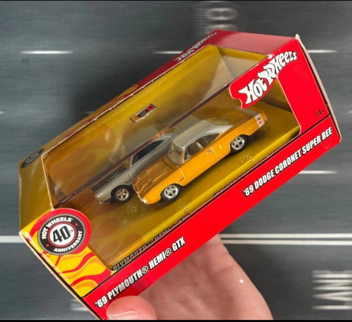2008 69 Dodge Coronet Super Bee Orange: Image 2
