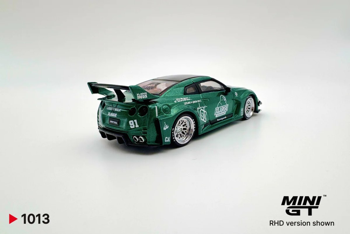 2025 Nissan LB-Silhouette WORKS GTR 35GT-RR Ver.1 Green: No Package: Image 2