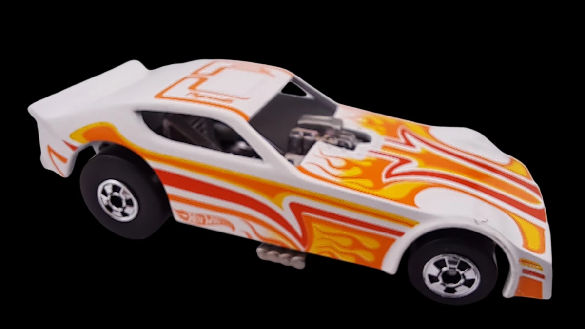 2012 77 Plymouth Arrow White: Image 2